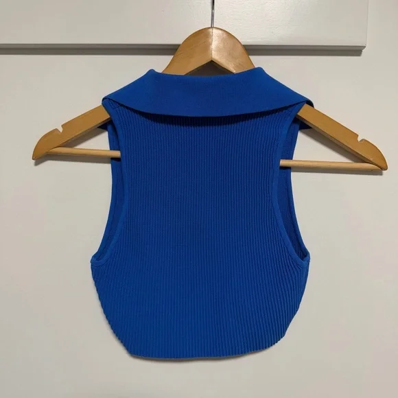Babaton Sculpt Knit Polo Crop Top - Picture 2 of 4